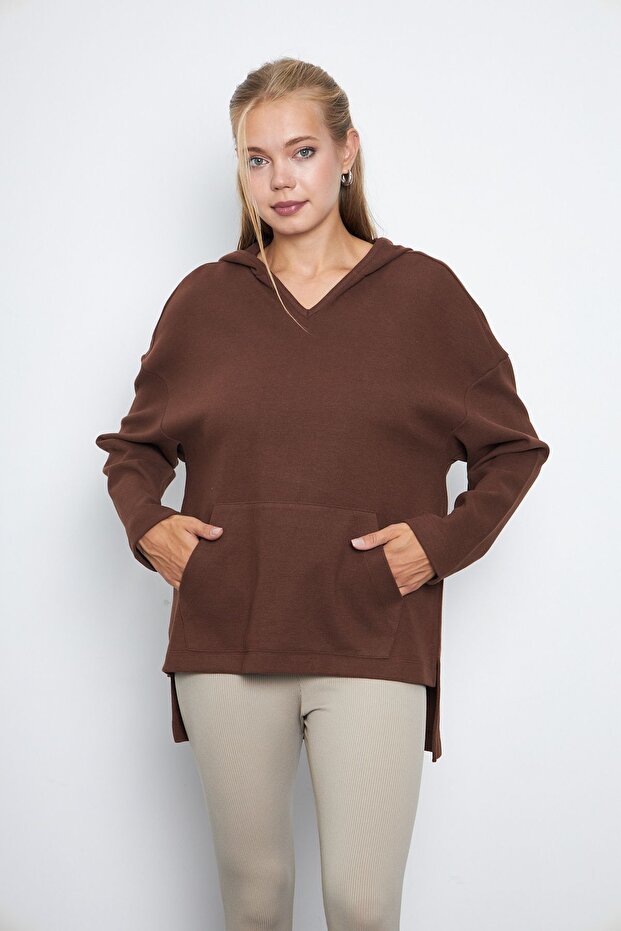 Women's V-Neck Hooded Oversize Sweatshirt with Kangaroo Pocket and Slits
