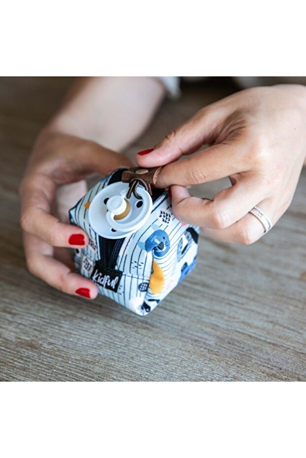 Pacifier Box - Funny Faces - 3