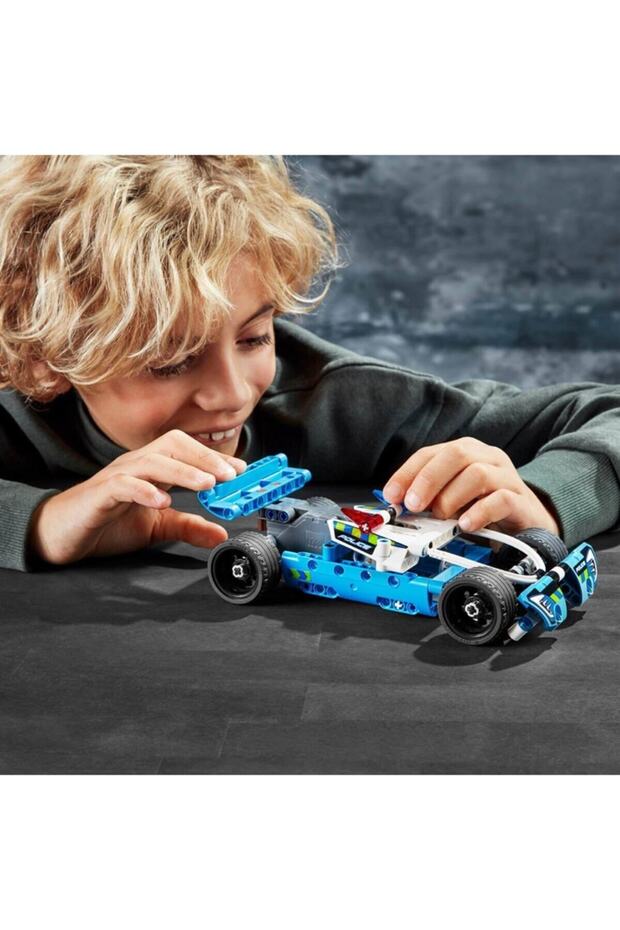 Technic  Polis Takibi 42091 - 5