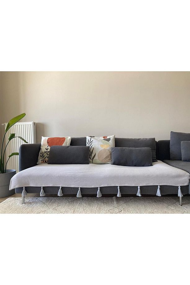 Püsküllü Örgü Desen Koltuk Örtüsü Gri (Üçlü Koltuk İçin) 90x210 cm - 1