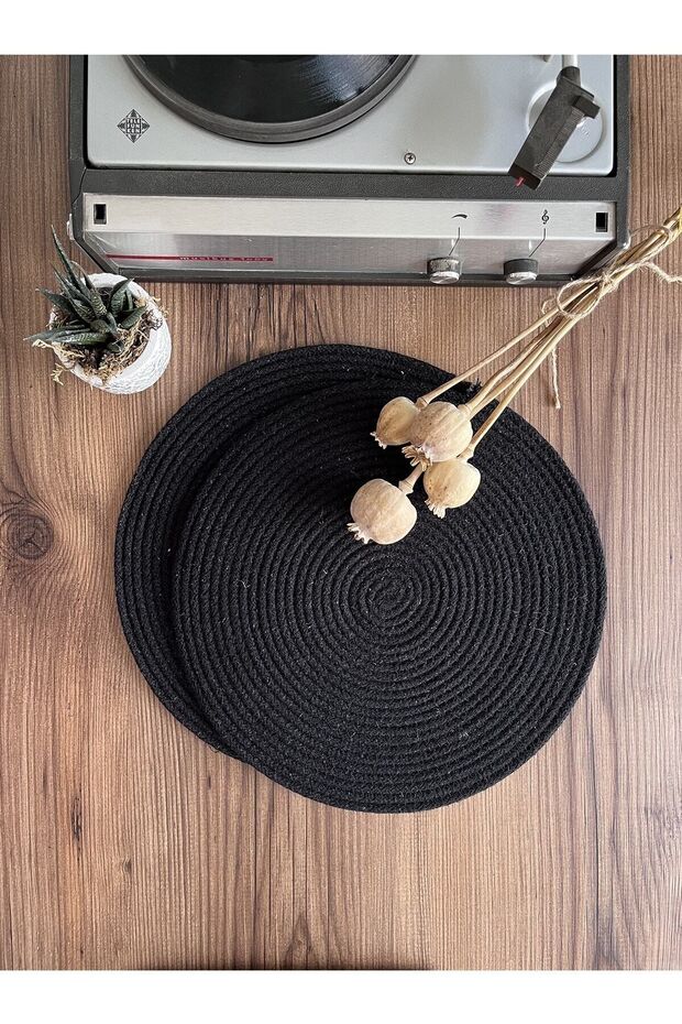 Volonte Black Jute American Service 2-Piece Knitted Straw Plates