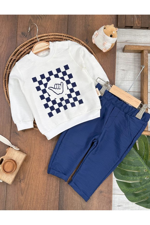 Dama Patterned Parachute Fabric Pants with Snap Fasteners on the Shoulders Original 2-Piece Baby Boy Set