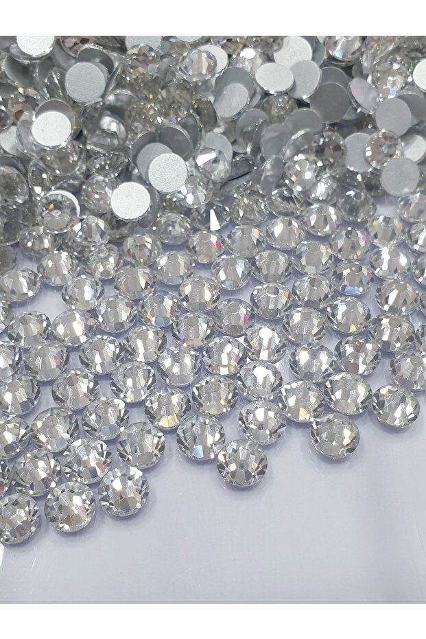 حجر لاصق كريستالي Ss30 (25 جرام - 220 قطعة)