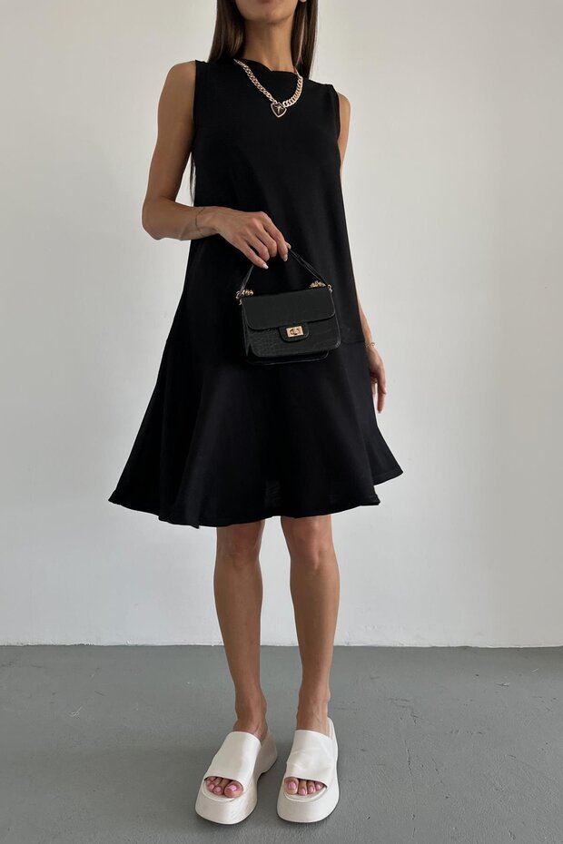 Black Loose Basic Dress - Flounced Zero Sleeve - 1