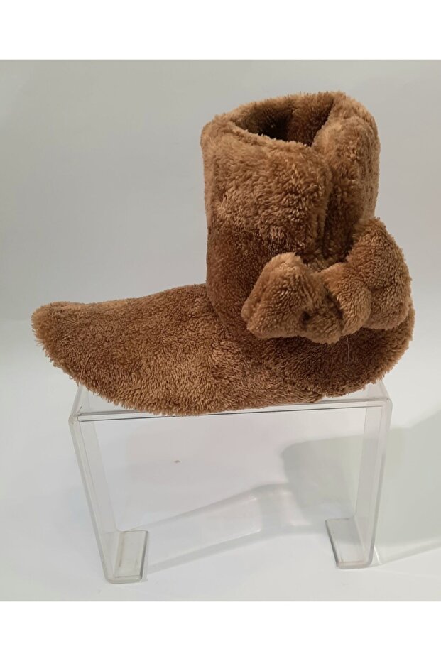 Papyonlu Kadın Peluş Taba Ev Botu - 1