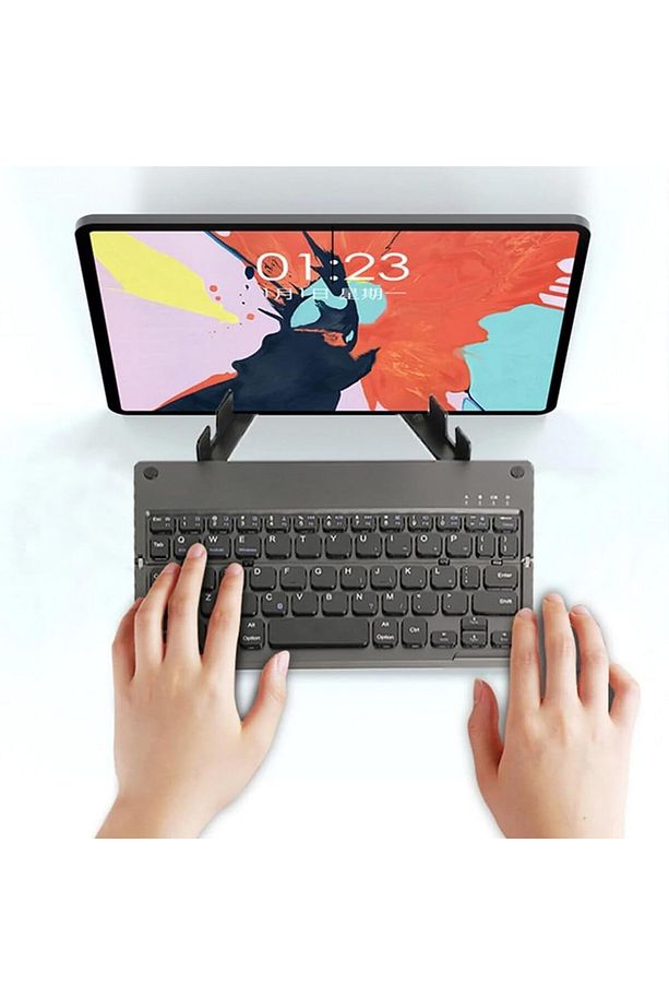 Apple iPad Pro 3. Nesil 12.9" Uyumlu Kablosuz Bluetooth Şarjlı Kendinden Standlı Katlanır Klavye - 6