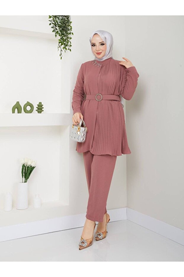 Women's Aerobin Fabric Double Bottom Top Pleated Suit