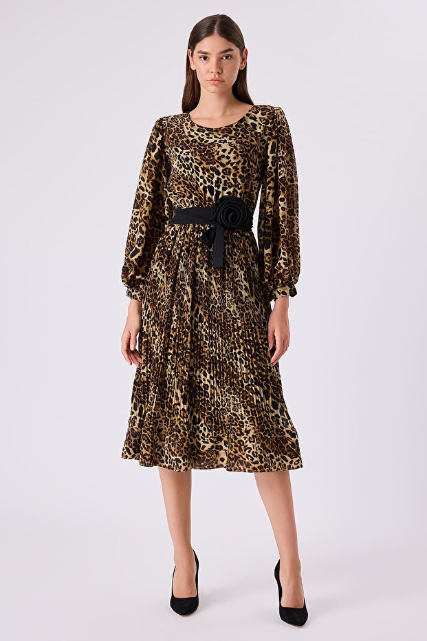 Çicek detaylı leopar elbise - 1