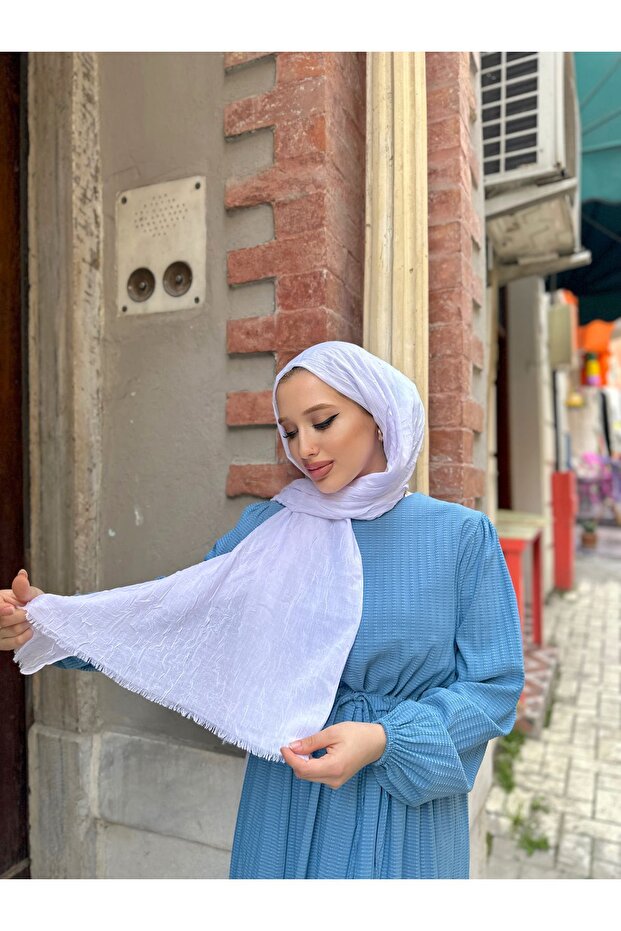 شال حجاب من الخيزران باللون الأبيض