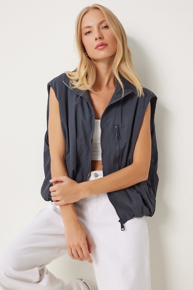 Women's Smoked Stand Collar Elastic Waist Parachute Vest Rg00041