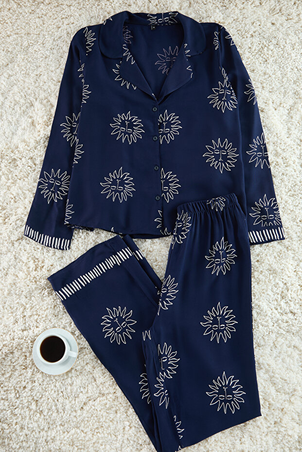 Lacivert Güneş Desenli Viskon Dokuma Pijama Takımı THMAW25PT00034 - 6