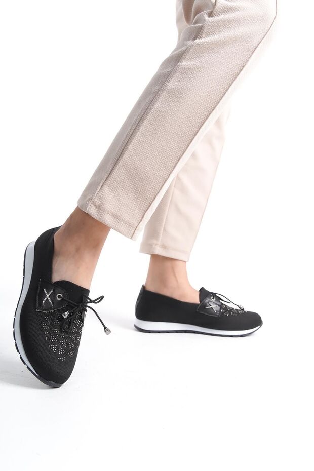 Women's - Crystal Stone Detailed, Lace-up Comfortable Casual Shoes