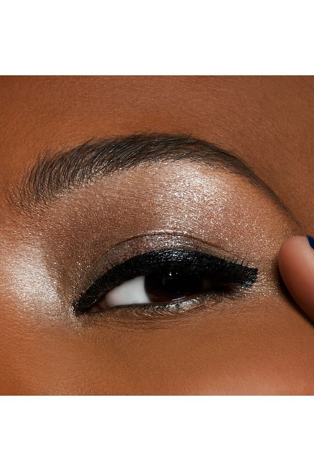 INTENSELY PİGMENTED EYESHADOW PALETTE - DAZZLESHADOW SHE SHE SPARKLES 1.5 G PSSN1337 - 2