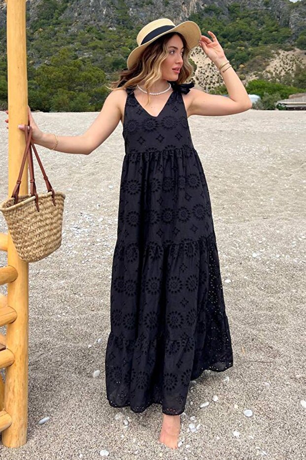 Women's Black Lacing Detailed Adjustable Strap Lined Scallop Dress