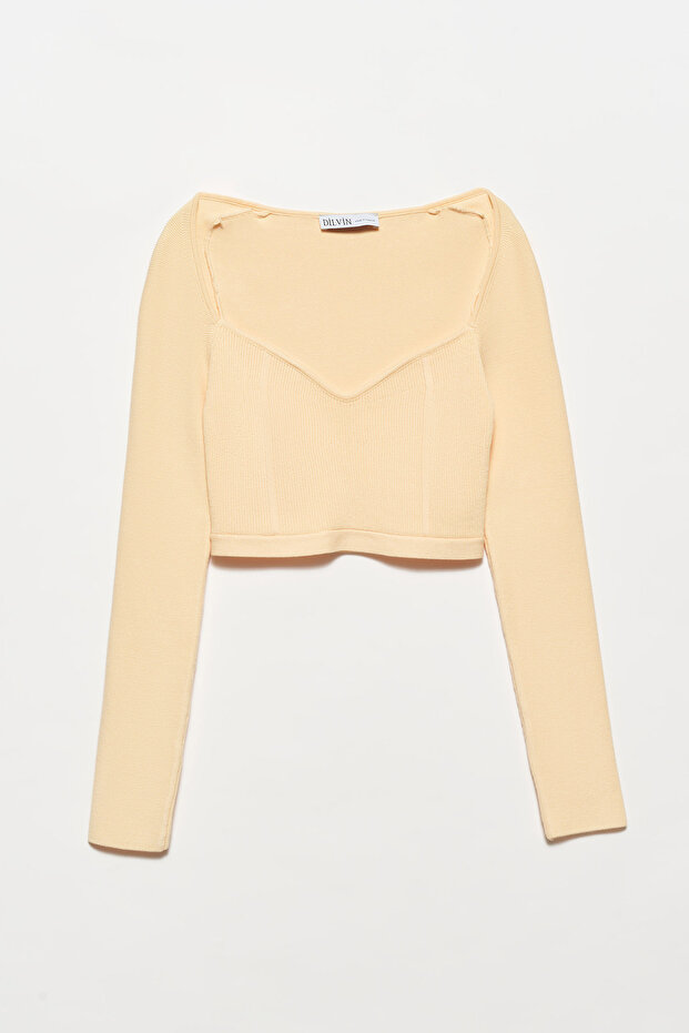 1015 Low-cut Short Sweater-yellow