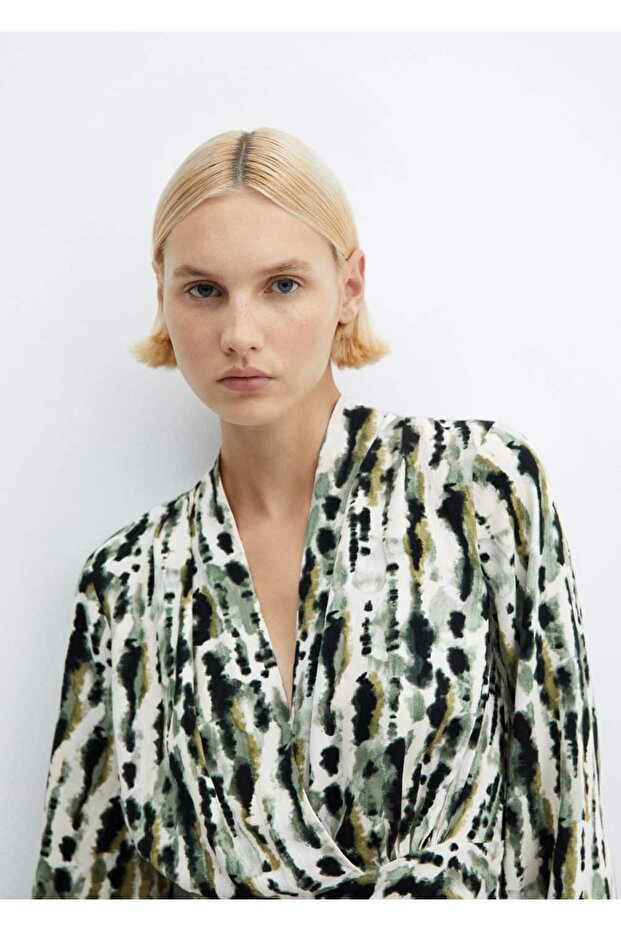 Gemustertes Kleid mit Faltendetails - 6