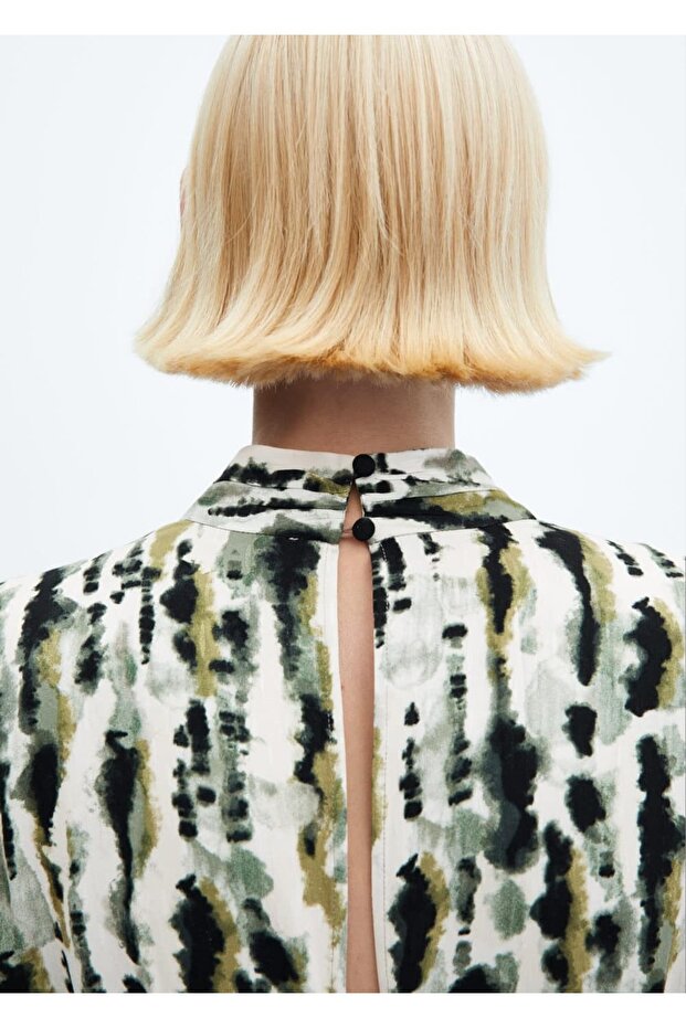 Gemustertes Kleid mit Faltendetails - 7