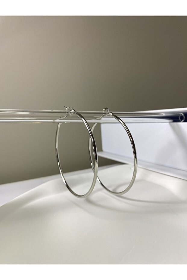 Thin Large Hoop Earrings - 1