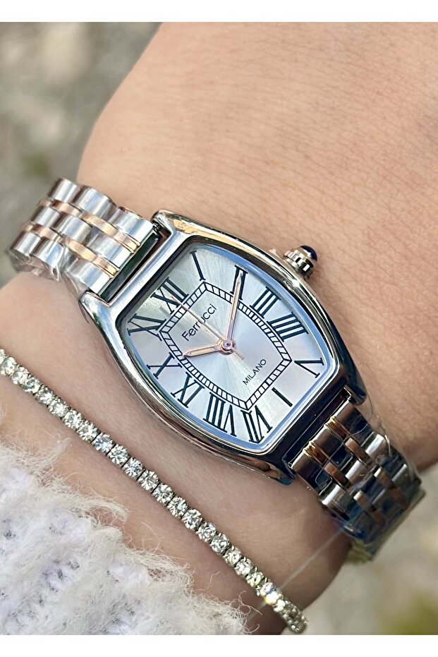 Çelik Kordon Kol Saati - 1