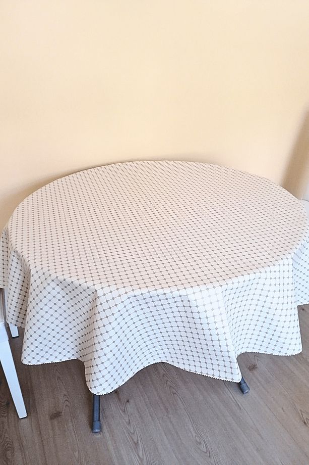 ALTI ASTARLI YUVARLAK MUŞAMBA MASA ÖRTÜSÜ - 140 CM ÇAP - ELG9 - 1