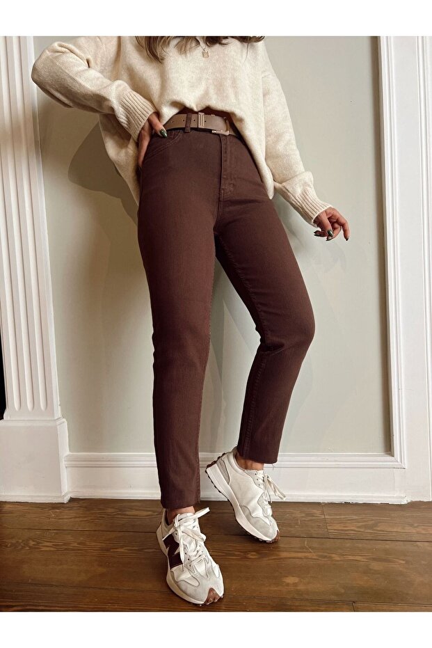 Penolope női barna Lycra Mom Fit Jean - 2