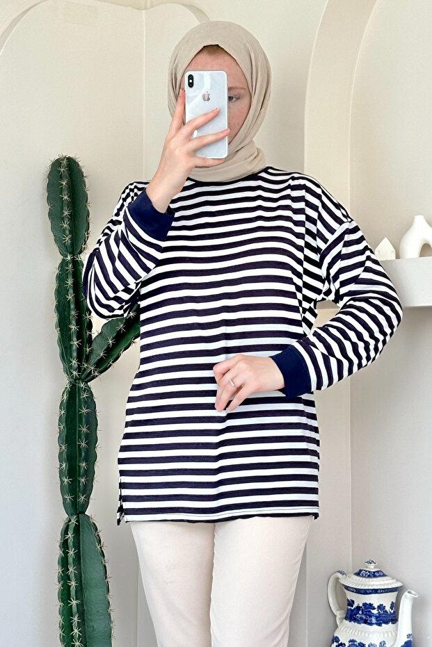 Ma152 Model Striped Navy Blue Tunic