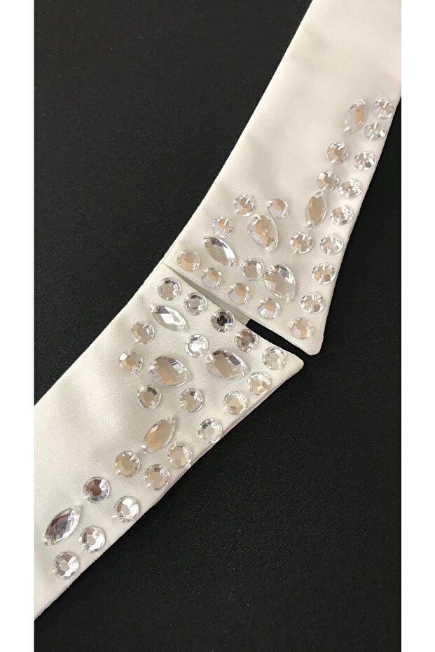 Taşlı Beyaz Yaka - 4