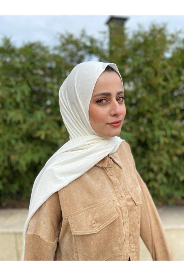 Combed Cotton Shawl Off White - Tough, Non-Slip, Triangular Front Can Be Made