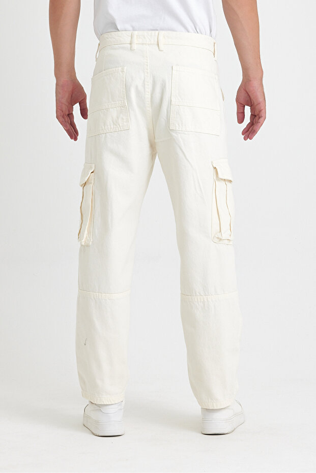 Férfi táskás törtfehér tehernadrág - 5