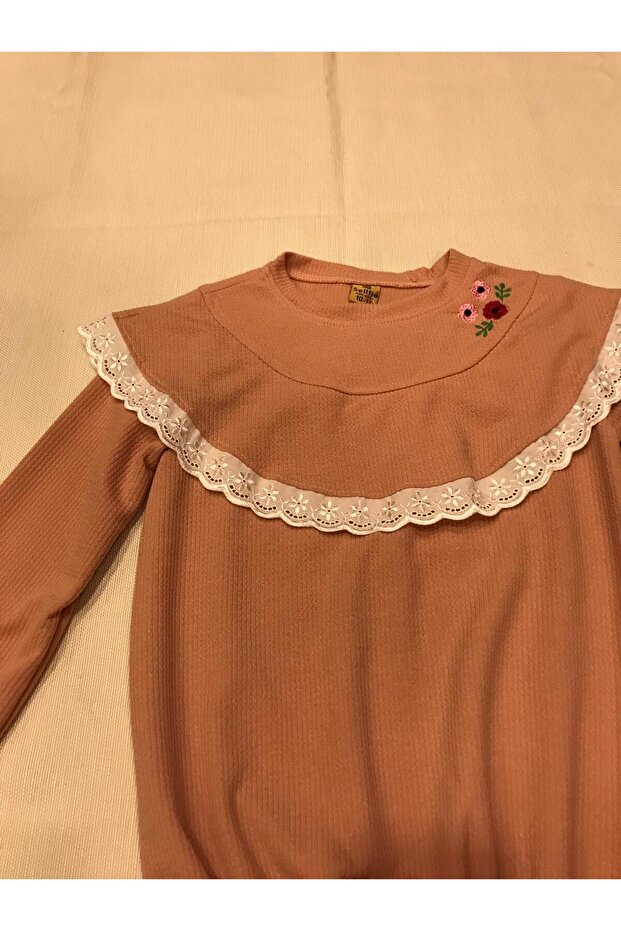 Fistolu Nakış İşlemeli Bluz - 3