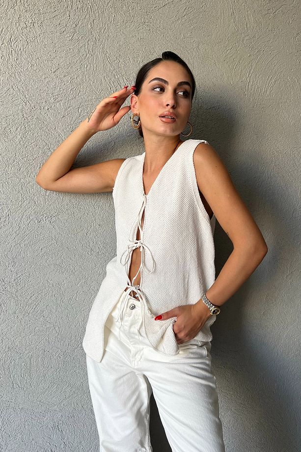 Ekru Bağcıklı Triko Yelek - 3