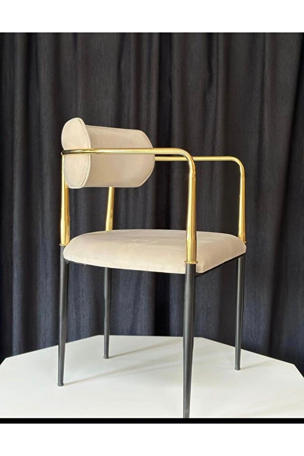 Gold sandalye - 3