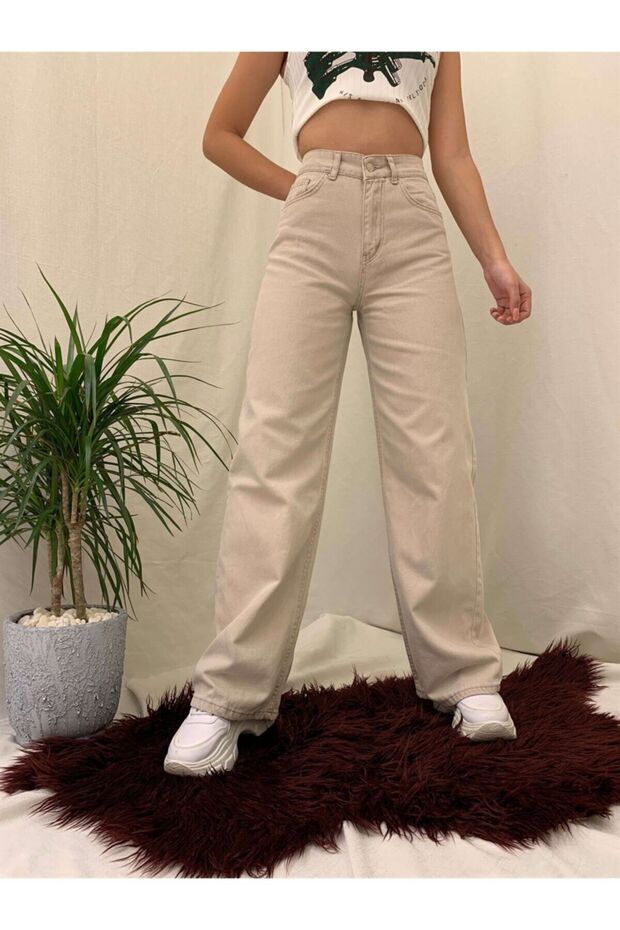 Penolope Women's Beige Casual Mom Jeans