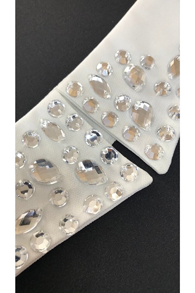 Taşlı Beyaz Yaka - 6