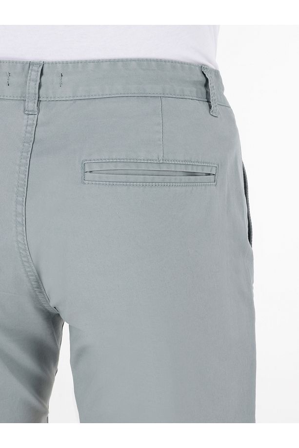 Regular Fit Orta Bel Bağcıklı Düz Yeşil Erkek Şort - 6