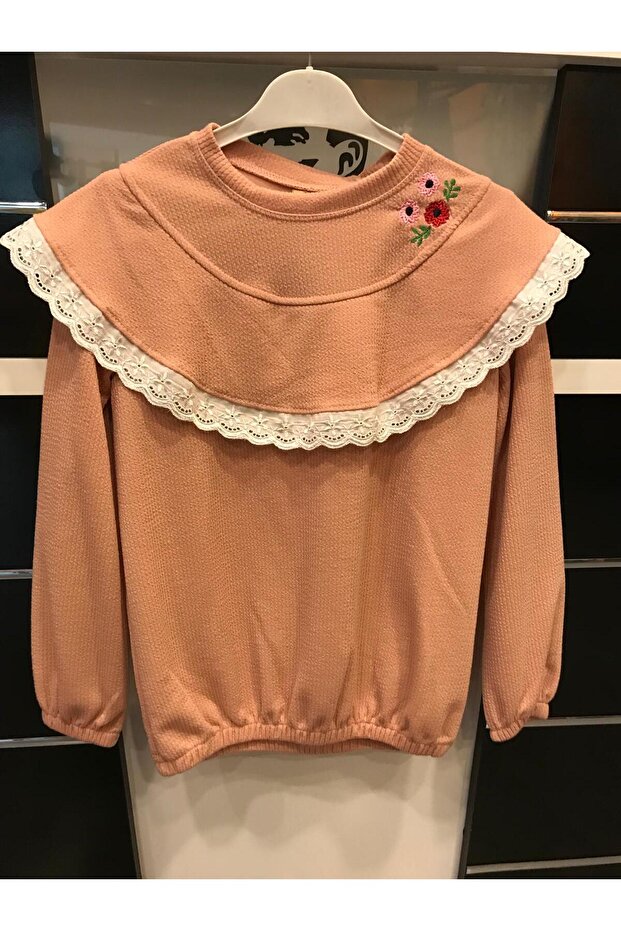 Fistolu Nakış İşlemeli Bluz - 1