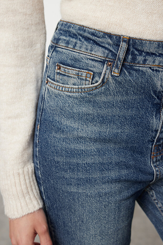 Mavi Soluk Efekt Vintage Yüksek Bel Flare Jeans TWOAW25JE00169 - 8