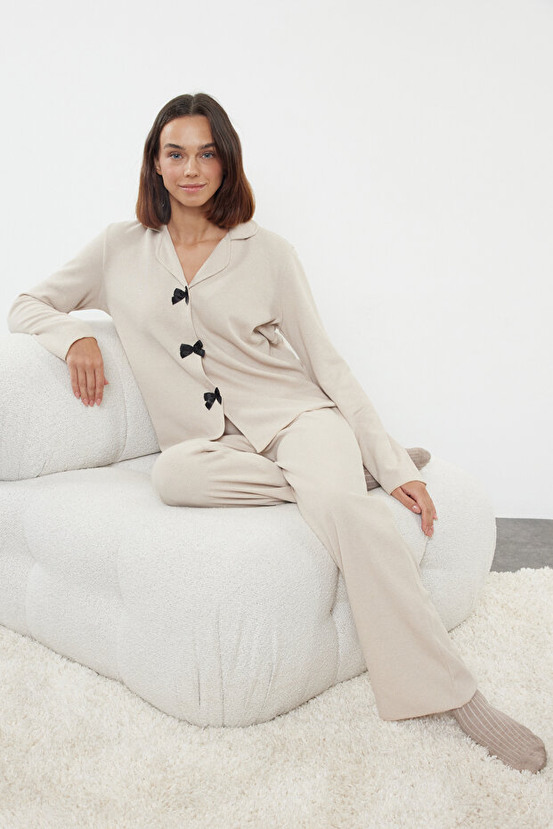 Bej Kurdele/Fiyonklu Waffle Kumaş Örme Pijama Takımı THMAW25PT00195 - 2