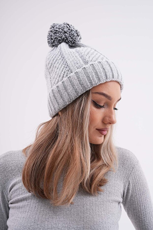 Glittery Pompom Beanie - 3