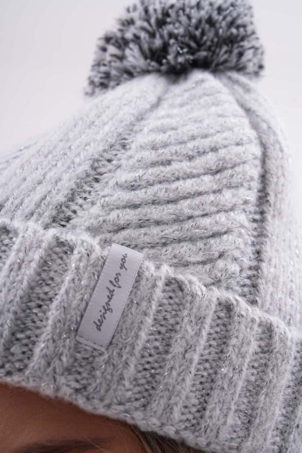 Glittery Pompom Beanie - 7
