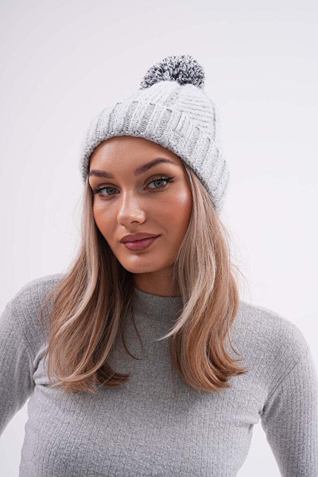 Glittery Pompom Beanie - 4
