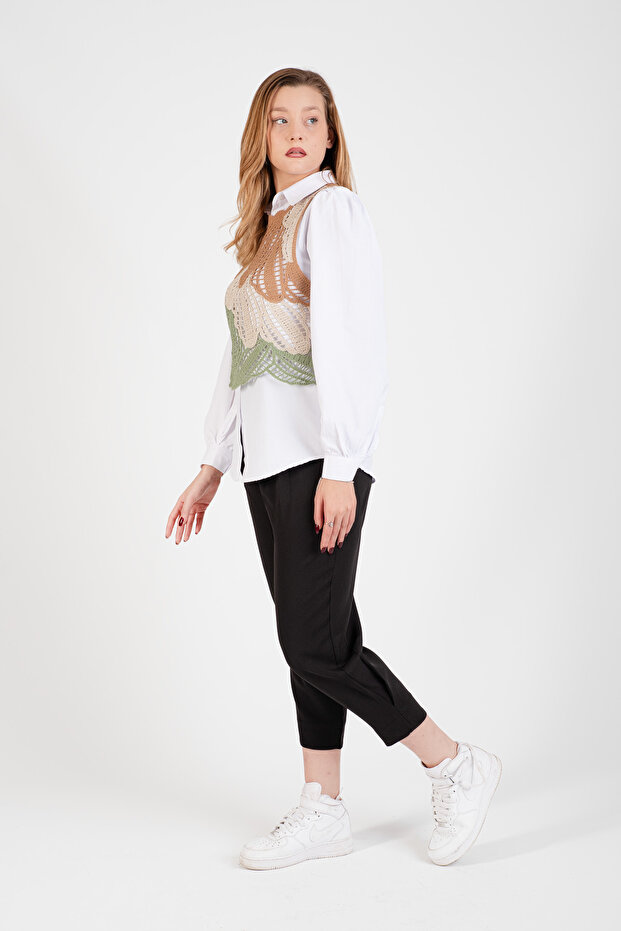 Hatunatila Three Color Lace Motif Sweater - 5071