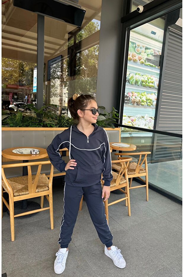 Boys/Girls Plain Diver Fabric Tracksuit Set