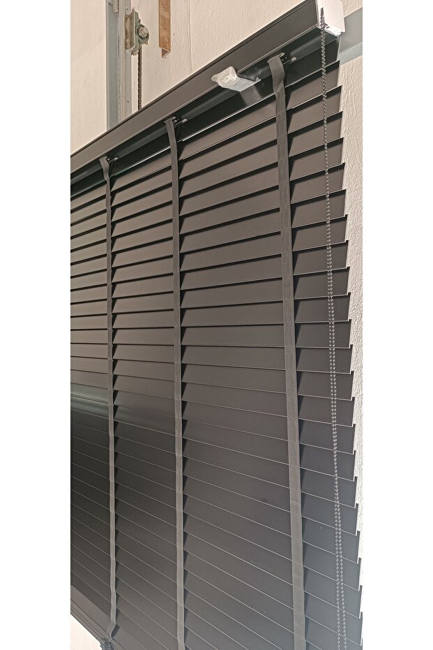 Siyah Jaluzi Perde 50mm - 1
