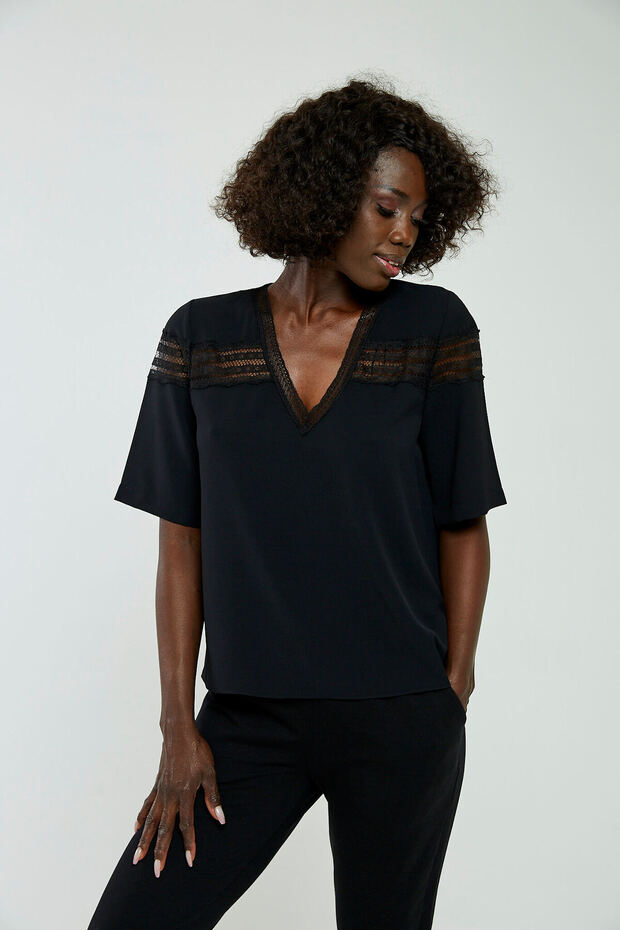 Dantelli Siyah Gömlek - 2