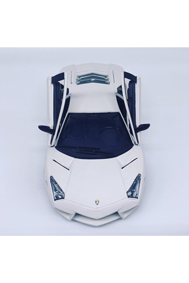 1:24 Burago Lamborghini Reventon - 6