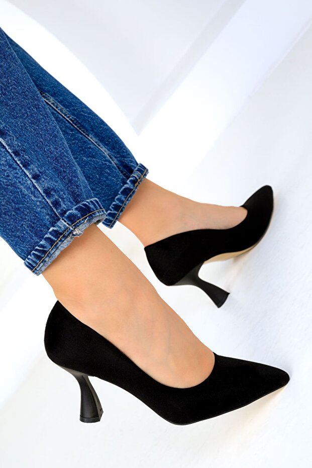 حذاء نسائي بكعب كلاسيكي من جلد الغزال الأسود 16559 - 4