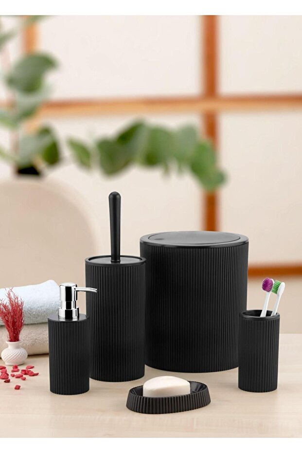 B.a.y. Nuvola Dante 5-Piece Bathroom Set Black