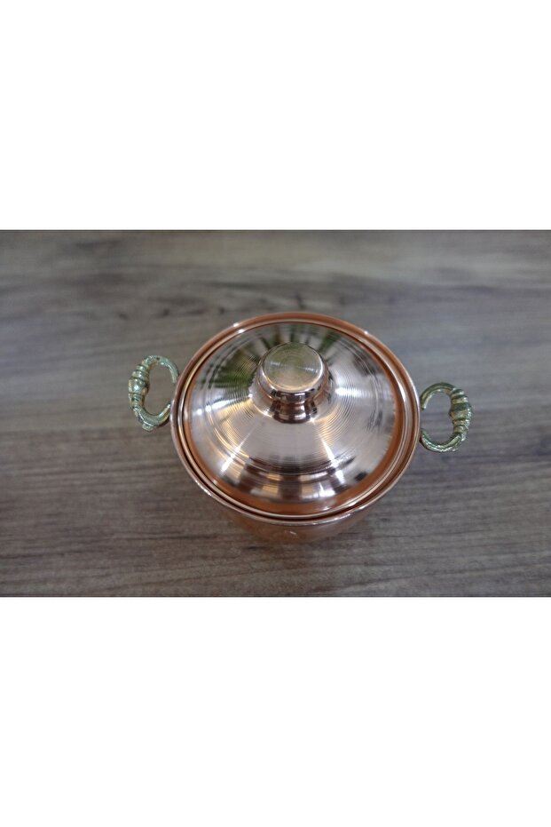 وعاء نحاسي صغير كبير الحجم - تمثال - 4