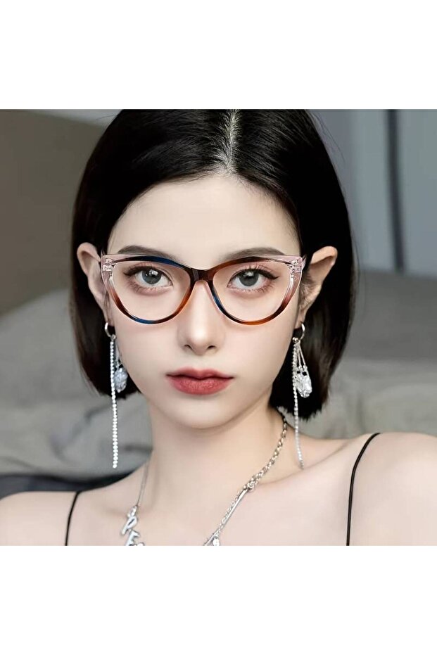 نظارات كمبيوتر نسائية بتصميم أنيق باللون الأزرق - مريحة مع حماية من الضوء